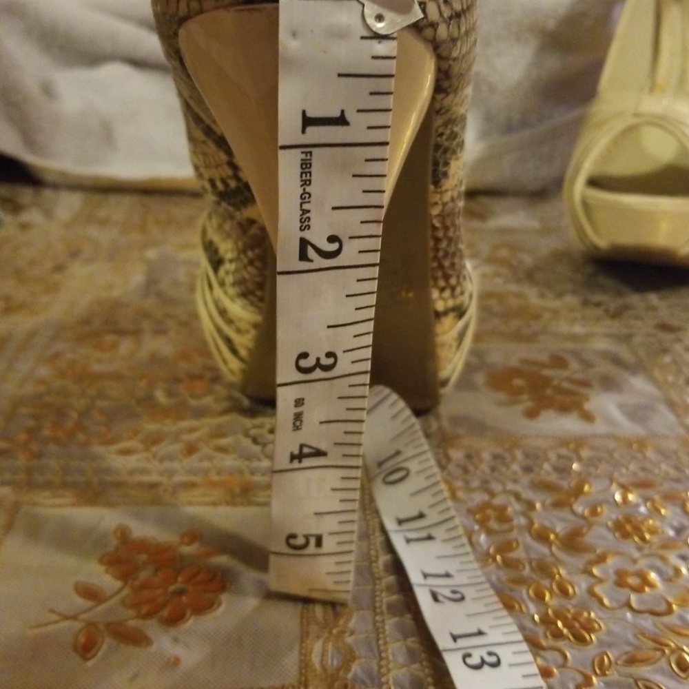 Diva lounge size 10 snake skin heel - Picture 8 of 8